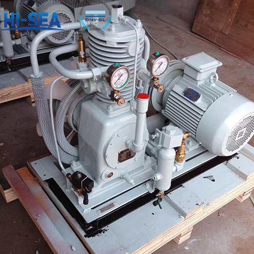 Operation and running management of marine piston air compressors